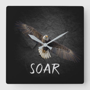 Bald Eagle on Black Rock Vierkante Klok