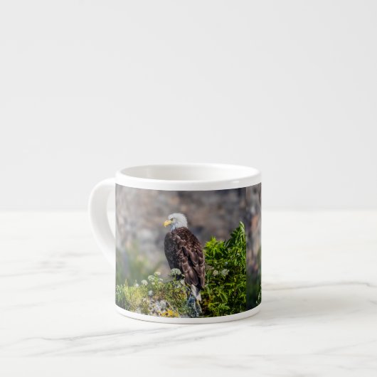 Bald Eagle op de rots Espresso Kop (Voorkant links)