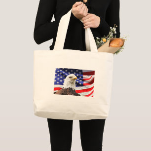 Bald Eagle over Amerikaanse vlag Grote Tote Bag