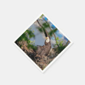 Bald Eagle verlaat het nest Servetten (Hoek)