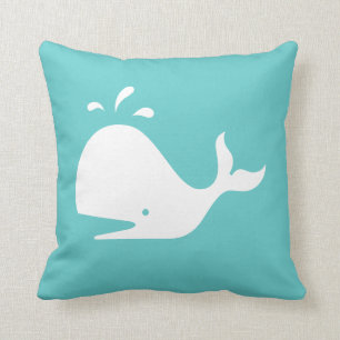 baleine blanche CARTOON sur coussin bleu turquoise