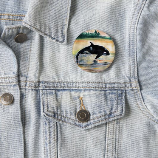 Baleine en saute Wild Orca Round Badge (En situation)