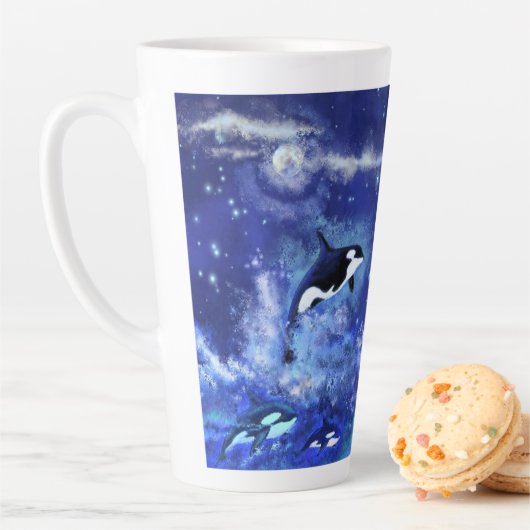 Baleine tueuse Latte Mug (En situation)