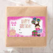 Balise cadeau enfant étiquette Anniversaire rose (En situation)