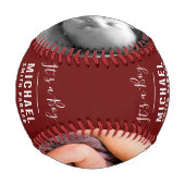 Balle De Baseball Élégant Red Baby Faire-part de naissance 2 Nom pho (Dos)