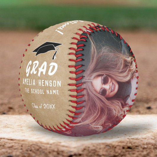 Balle De Baseball Félicitations rustiques Grad Grad Graduation Cap 2