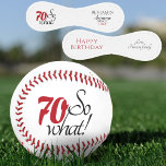 Balle De Baseball Modern Positive Funny 70 Alors quel 70e anniversai<br><div class="desc">Une idée cadeau de 70ème anniversaire sur mesure pour une personne qui aime le baseball ou tout sport. Un baseball pour un homme ou une femme qui fête le soixante-dixième anniversaire et qui a un sens de l'humour. 70 alors quoi, et c'est génial depuis est un texte drôle et motivant....</div>