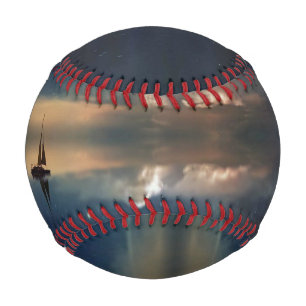 Balle De Baseball Voile vers les nuages