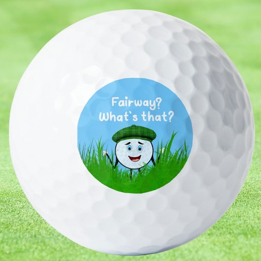 Balle de golf drôle dans le rough à la recherche d