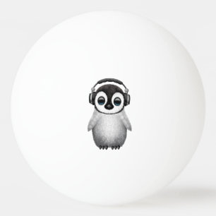 Balle De Ping Pong Écouteurs de port du DJ de pingouin mignon de bé