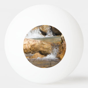 Balle De Ping Pong Flux orageux au printemps