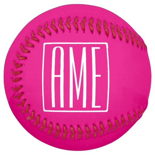 Balle De Softball 3 Initiales Monogramme | Blanc sur rose chaud (Devant gauche)
