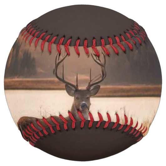 Balle De Softball Énorme cerf à cheval sur le lac Mountain (Devant)
