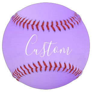 Balle De Softball Nom en écriture cursive & ombre légère violet clai