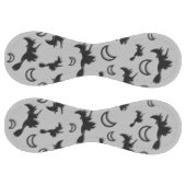 Balle De Softball Sorcière volante entre la moitié de la lune à Hall (Panneaux)