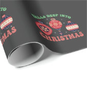 Ballen diep in Kerstmis Grappige Kerstmis Kerstman Cadeaupapier (Rol Hoek)