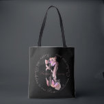 Ballerina Toe Shoes Medallion Votre Sac fourre-tou<br><div class="desc">C'est une ballerine,  alors bien sûr elle va dans les lieux,  alors quel meilleur cadeau qu'un sac fourre-tout élégant et utile avec mes jolies chaussures et mes roses graphiques montrant ce qu'elle aime le plus faire ?!</div>