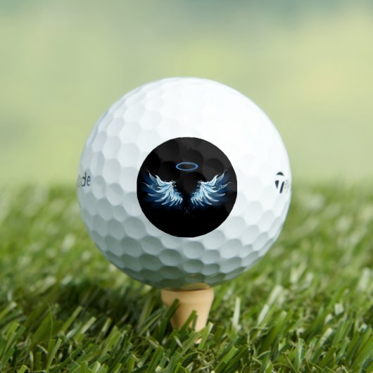 Balles De Golf Blue Glowing Angel Wings on black background (T-shirt Insitu)