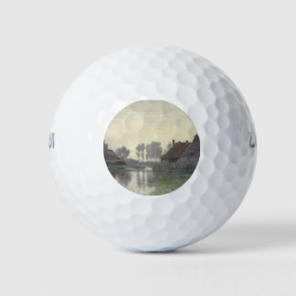 Balles De Golf Boer Homes sur l'eau dans le brouillard matinal