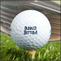 Bunker Bottom, lettrage bleu tremblant