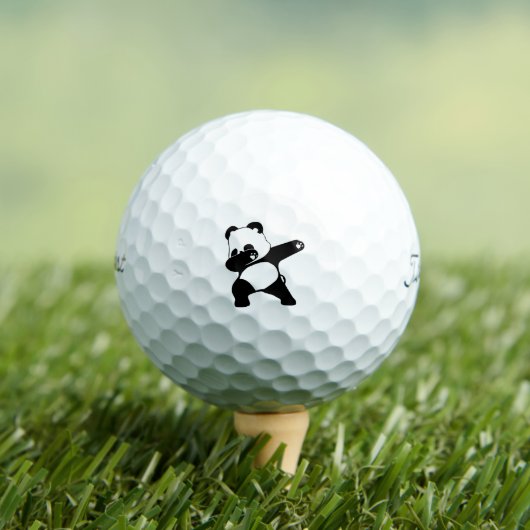 Balles De Golf Dabbing Panda (T-shirt Insitu)