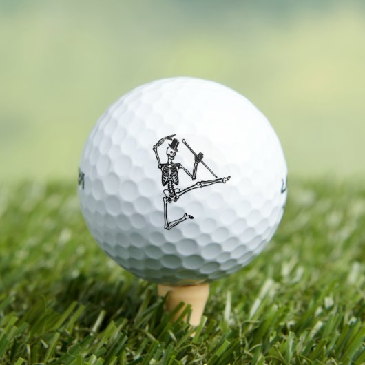Balles De Golf Dancing Skeleton (T-shirt Insitu)