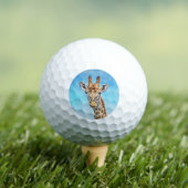 Balles De Golf Giraffe curieuse avec Ciel de Confetti Bleu (T-shirt Insitu)