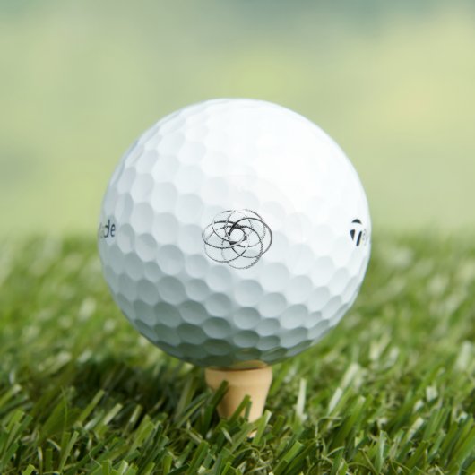 BALLES DE GOLF GOLF BALLS TAYLOR FAIT TP5 (T-shirt Insitu)