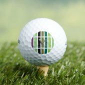 Balles De Golf Green purple Black Hues (T-shirt Insitu)