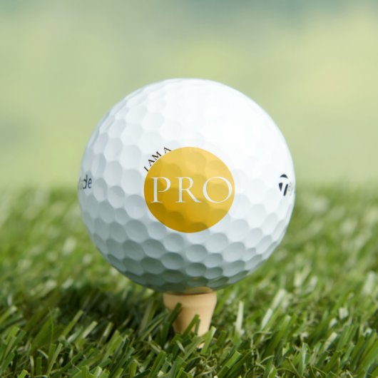 Balles De Golf I AM A PRO | Custom Golden Golf Ball (T-shirt Insitu)