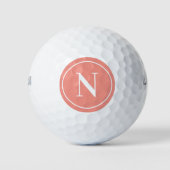 Balles De Golf Initiale de monogramme rond corail classique (Devant)