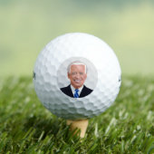 BALLES DE GOLF JOE BIDEN GOLF BALLS (T-shirt Insitu)