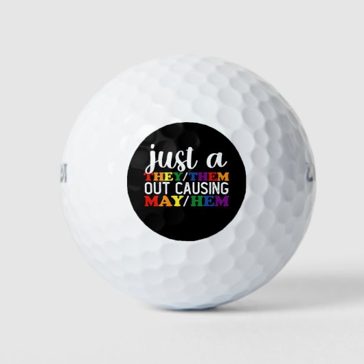 Balles De Golf Juste Comme Ils Sortent Causant Puissent-Eux (Devant)