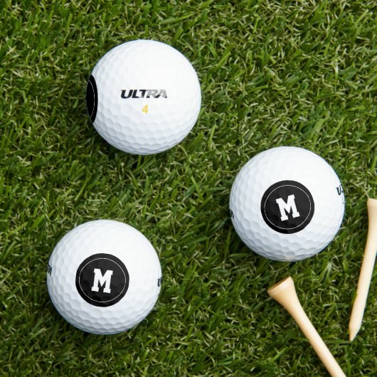 Balles De Golf Monogramme Personnel Noir Classique (Herbe in situ)