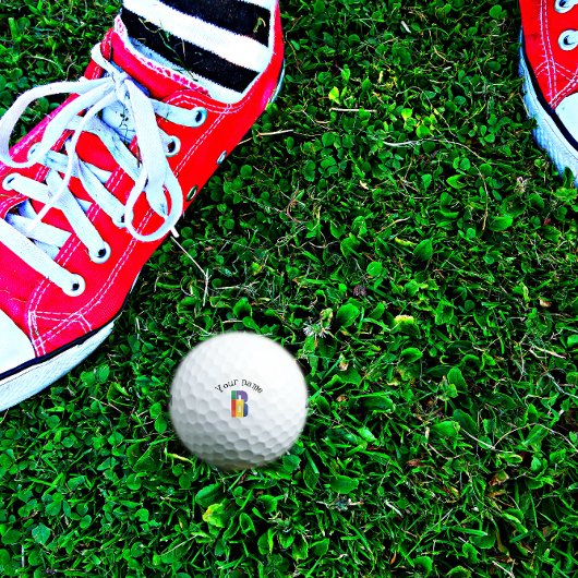Balles De Golf Monogramme rouge jaune pourpre vert initial