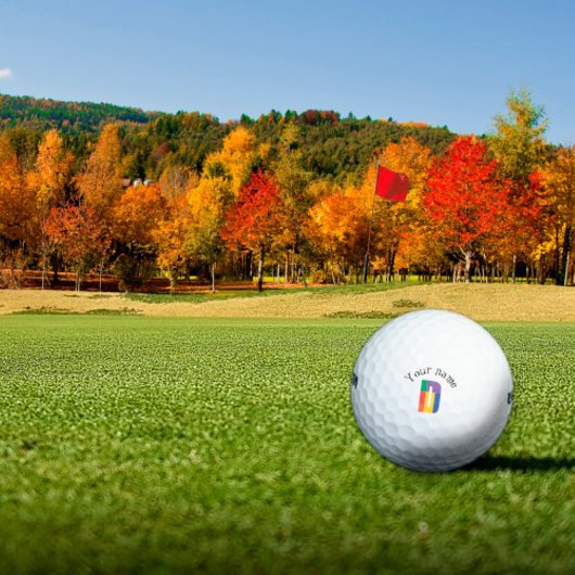 Balles De Golf Monogramme rouge jaune pourpre vert initial D