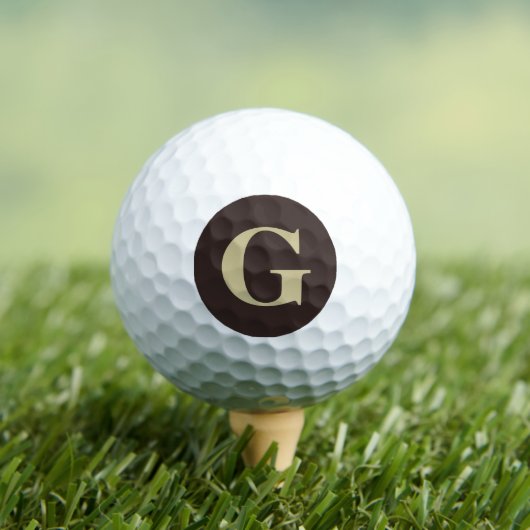 Balles De Golf Monogramme simple Brown foncé et bronzé (T-shirt Insitu)