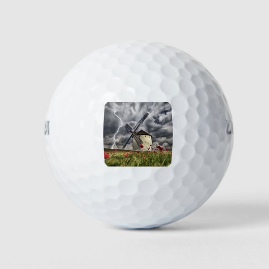 Balles De Golf Moulin À Vent Dans Une Tempête (Devant)