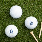 Balles De Golf Nautical Blue Sailboat preppy personnalisée (Herbe in situ)