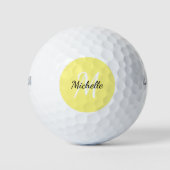 Balles De Golf Nom du monogramme jaune mignon + initial (Devant)