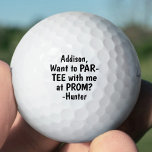 Balles De Golf Prom ou HOCO Proposition Cute Funny Promposa Idée<br><div class="desc">Si vous préférez les couleurs autres que le noir et blanc, il est simple de changer à l'aide de l'outil de design Zazzle. Pour des instructions, voir ci-dessous. Demandez à une fille ou à un garçon de faire un bal avec style avec ces balles de golf promposal personnalisées. Design comporte...</div>