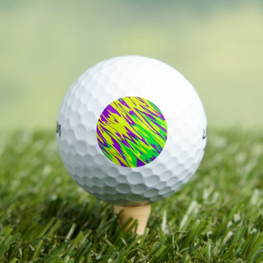 Balles De Golf Spray Paint Mardi Gras (T-shirt Insitu)