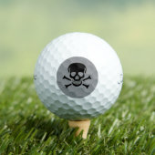 Balles de golf Titleist Pro VI grises Black Skull (T-shirt Insitu)