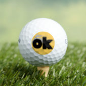 Balles De Golf Titre : "OK Vibes - Simple & Bold" (T-shirt Insitu)