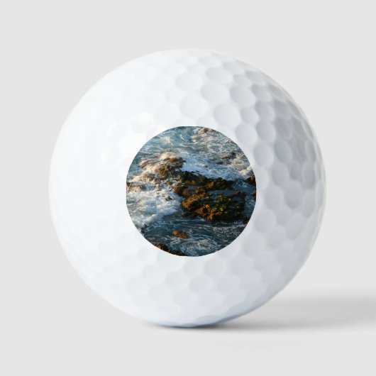 Balles De Golf Where the Ocean Meets the Rocks (Recto)