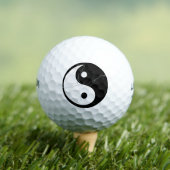 Balles De Golf Yin Yang noir et blanc (T-shirt Insitu)