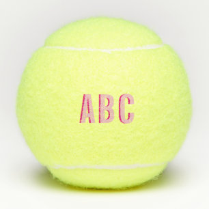 Balles De Tennis Monogramme de 3 lettres en rose empilée