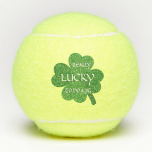 Balles De Tennis Vraiment chanceux de faire un Jig