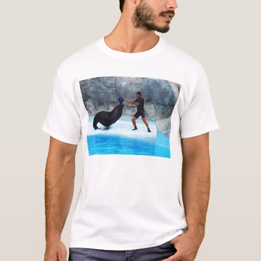 Balletje op zee leeuw t-shirt (Voorkant)
