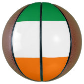 Ballon De Basket Basket-ball complet avec drapeau d'Irlande (Vertical)